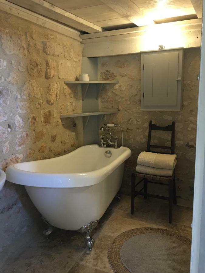 Chez Brown Bed & Breakfast Saint-Thomas-de-Cônac Dış mekan fotoğraf